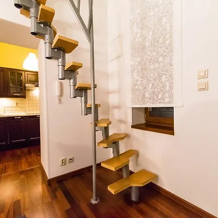 Quiet & Cosy Apt In The Heart Of Old Cracow-2